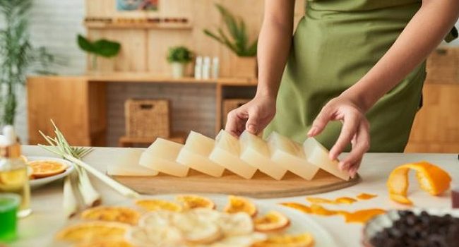 Hacer jabón artesanal de naranja; recetas que disfrutarán