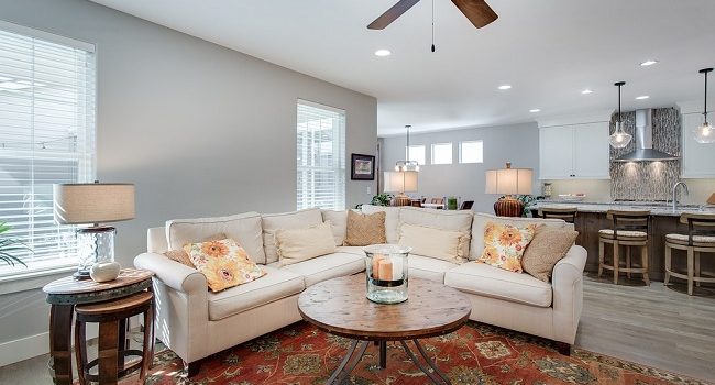 Formas elegantes de añadir color a tu casa