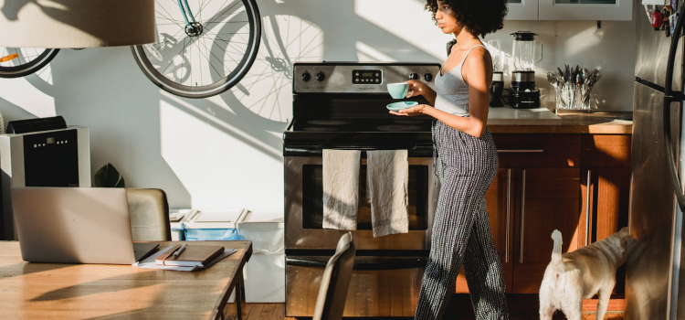 Muebles y servicios útiles para el hogar o negocio