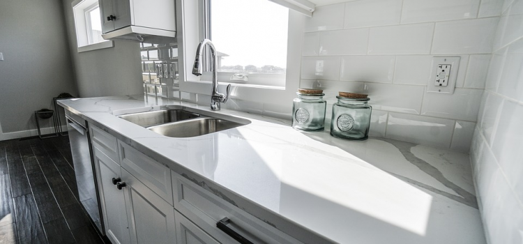 Cosas que es mejor no tener en la encimera de la cocina