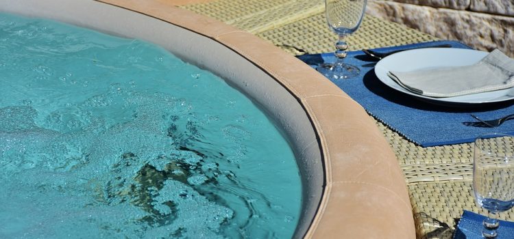 Tips para cuidar el jacuzzi de la casa